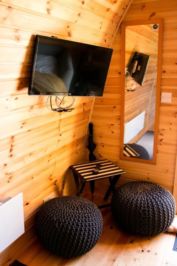 Log Cabin Kells  Luaran gambar