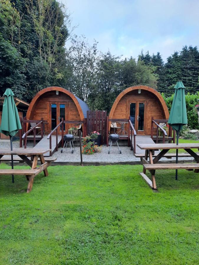 Log Cabin Kells  Luaran gambar